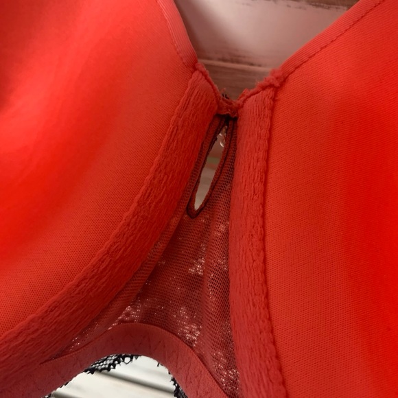 TORRID Coral Lace  Sexy T-Shirt Balconette Bra 40F - Picture 8 of 12